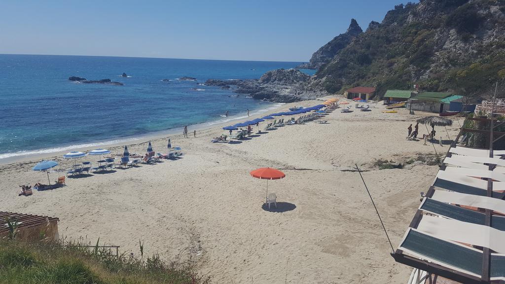 Agriturismo Seaview Capo Vaticano Eksteriør billede